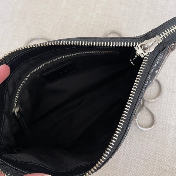 Milly Delano Metallic Crossbody Purse Silver - Picture 7 of 7